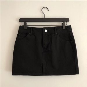 Wilfred Free Straver Black Denim Skirt.